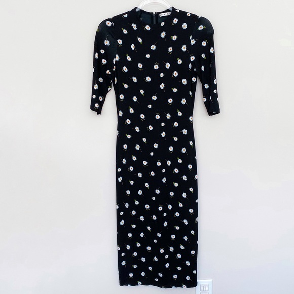 NEW Alice + Olivia Delora Daisy Print Fitted Dress - Picture 2 of 6